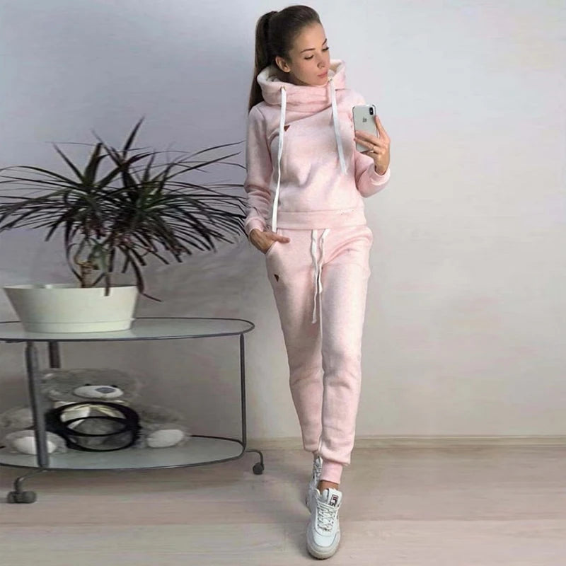 Fleece Leather Badge Long Sleeve Sports Sweater Set