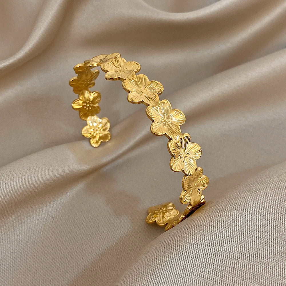 Luxe Heart Cuff Bracelet