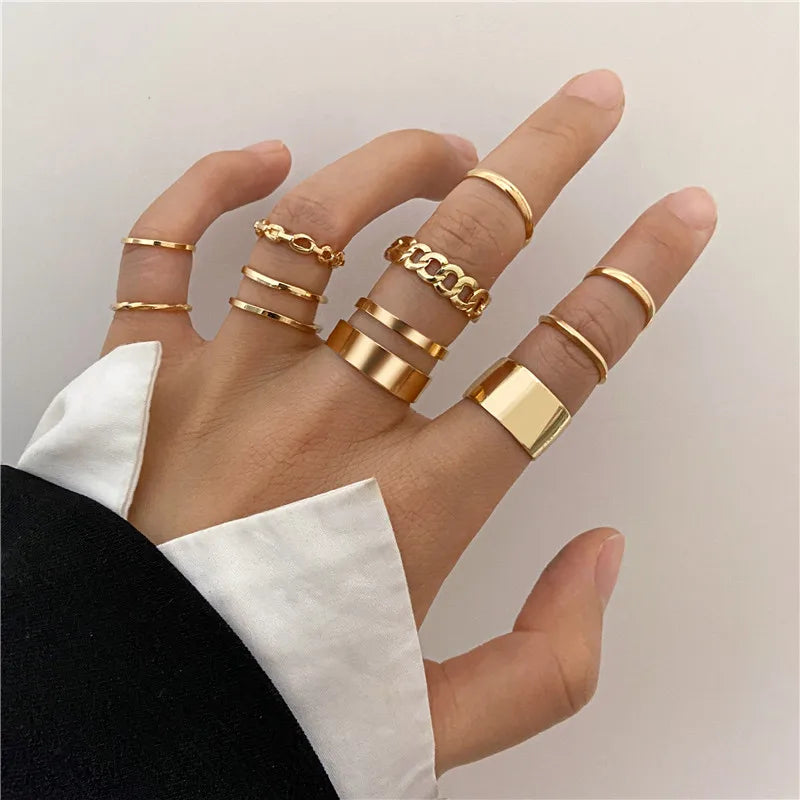 Crystal Glow Gold Ring