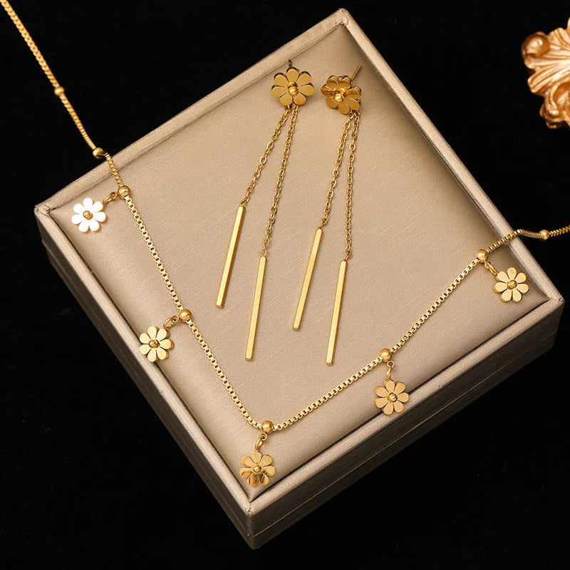Gold Flower Stainless Steel Necklace & Bracelet Set
