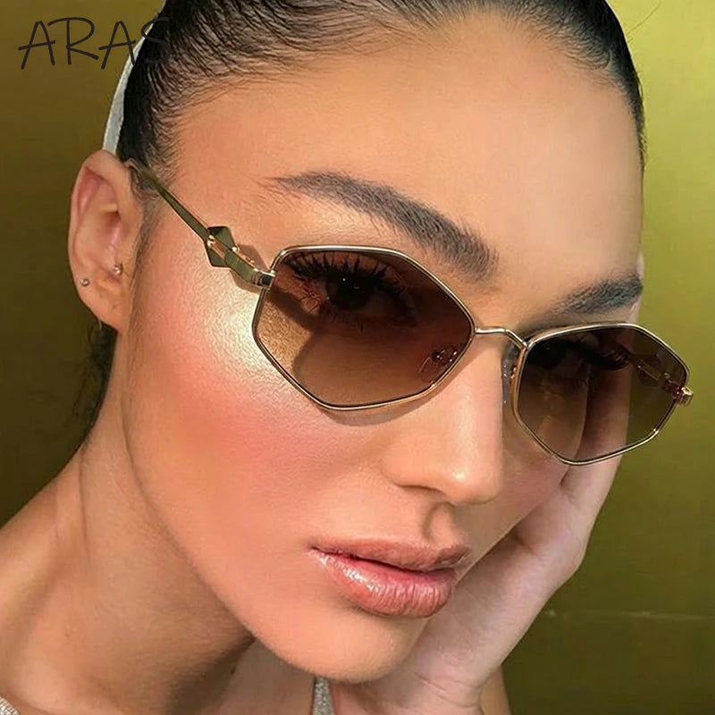 New Vintage Fashion Hexagon Sunglasses Women 2026 Luxury Brand Sexy Punk Rhombus Sun Glasses For Lady Metal Frame Eyewear Shades