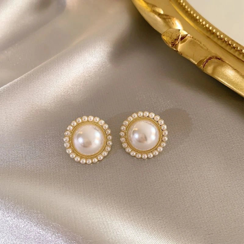 Wine Red Pearl Flower Stud Earrings