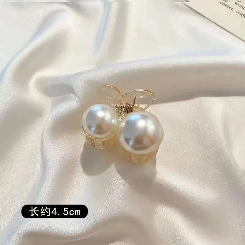 Korean Pearl Acrylic Shark Clip