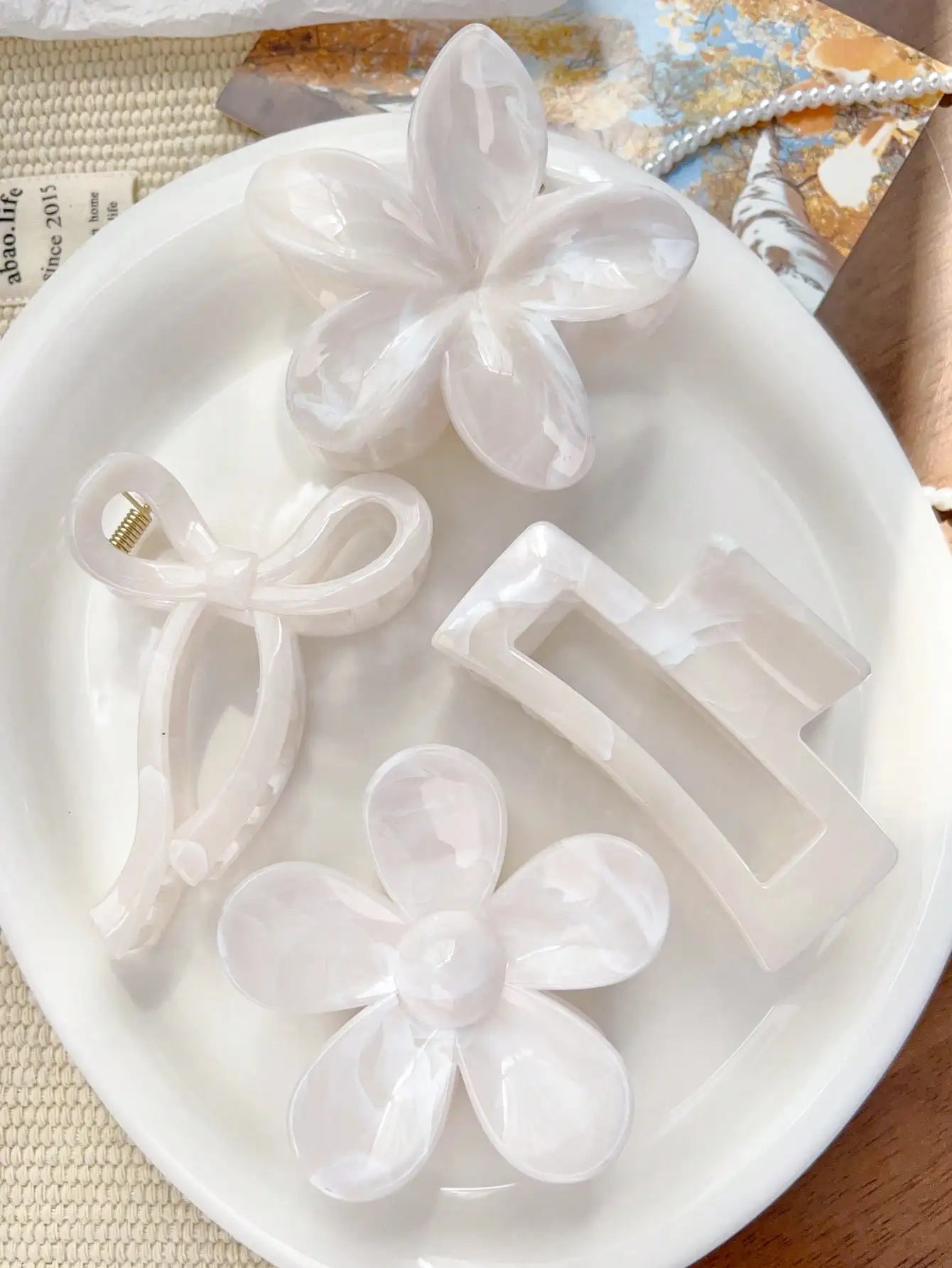 4Pcs Elegant Hair Claw Clip Set