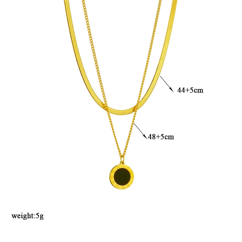 Luna Circle Pendant Necklace
