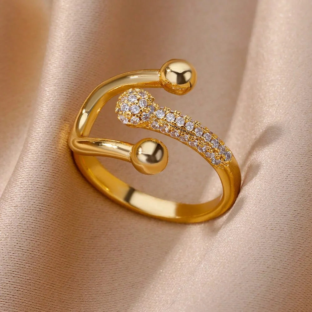 Golden Chain Zircon Ring