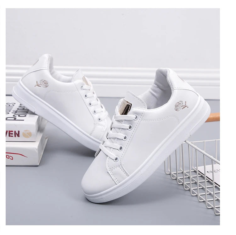 Women's Lace-Up Ankle Boots – Elegant Low Heel PU Boots