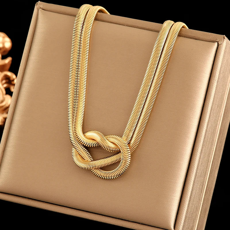Modern Elegance Chain Necklace