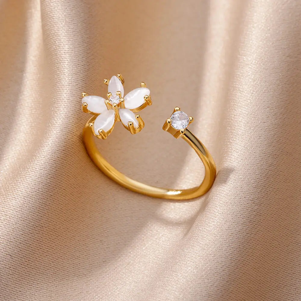 Golden Cross Zircon Ring