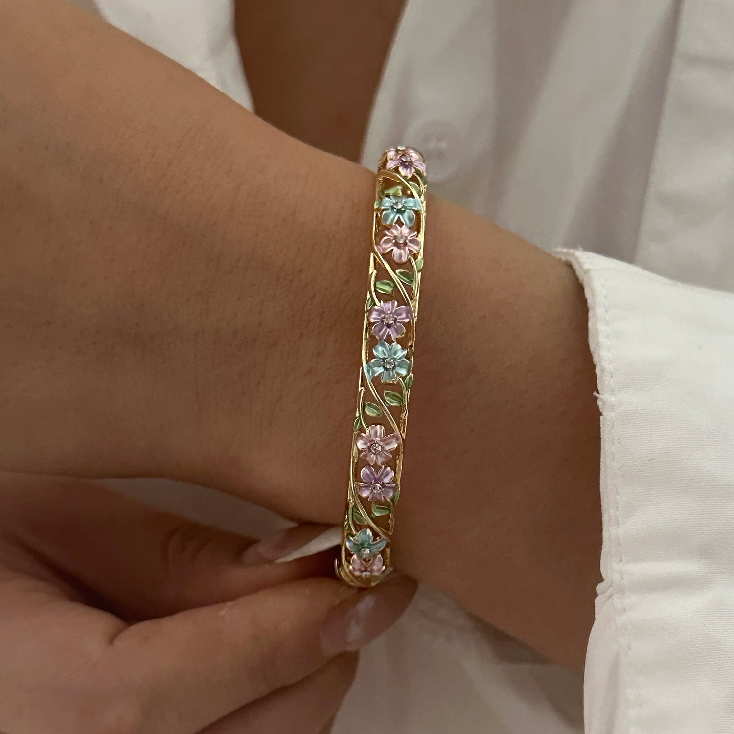 Enamel Flower Copper Bangle Bracelet