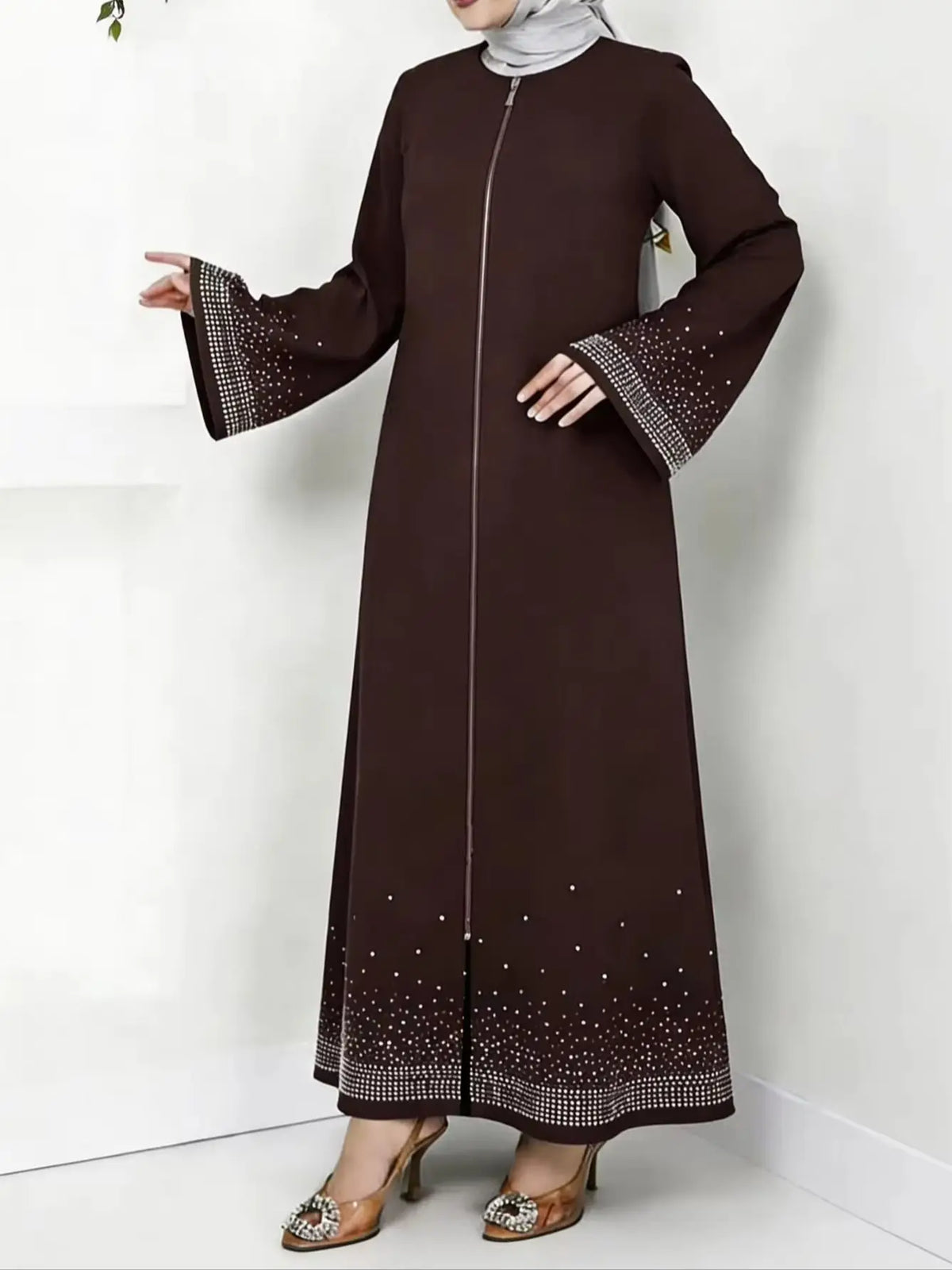 Classic Zip Abaya – Elegant Full-Opening Women's Abaya