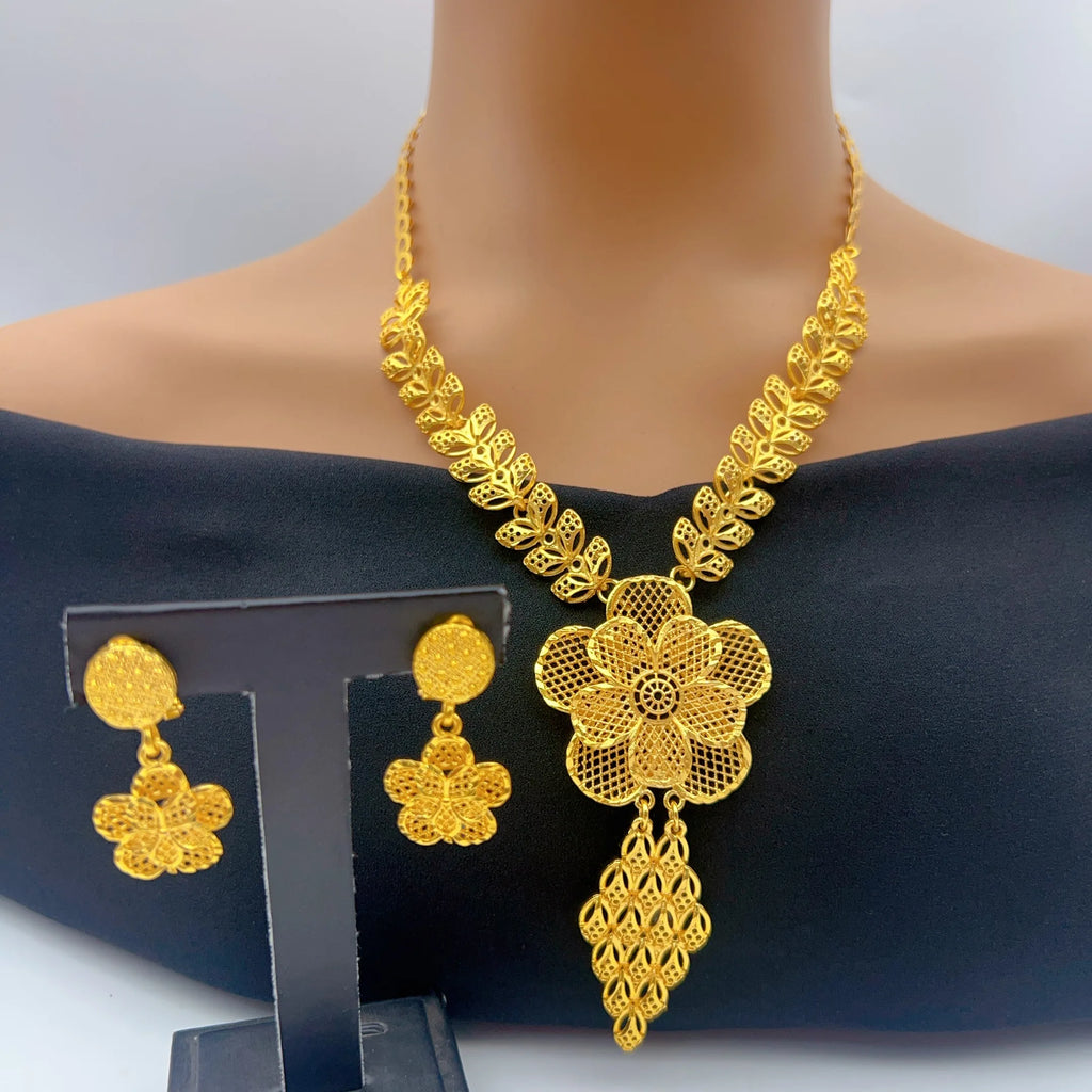 Dubai Luxe Tassel Necklace Set