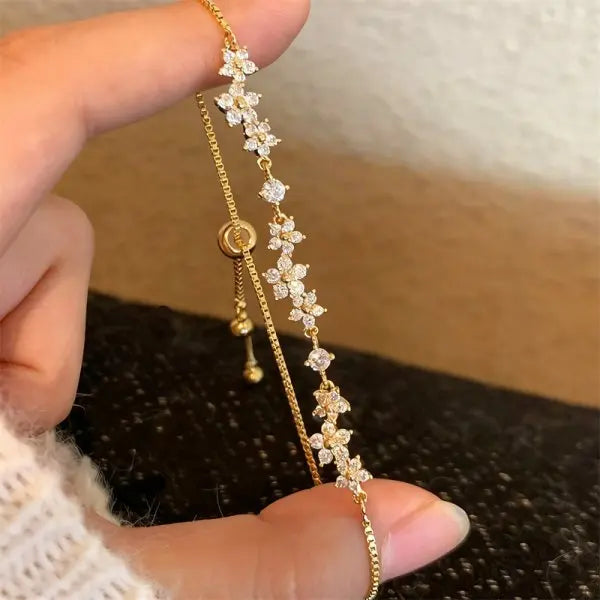 Heart Link Charm Bracelet