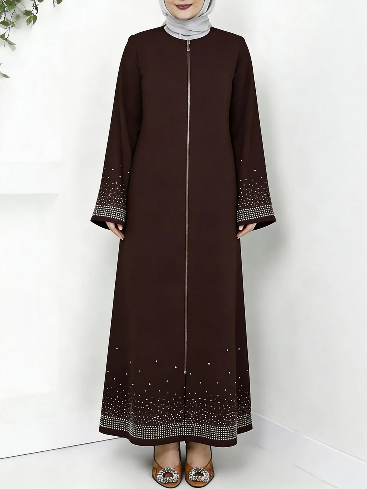 Classic Zip Abaya – Elegant Full-Opening Women's Abaya
