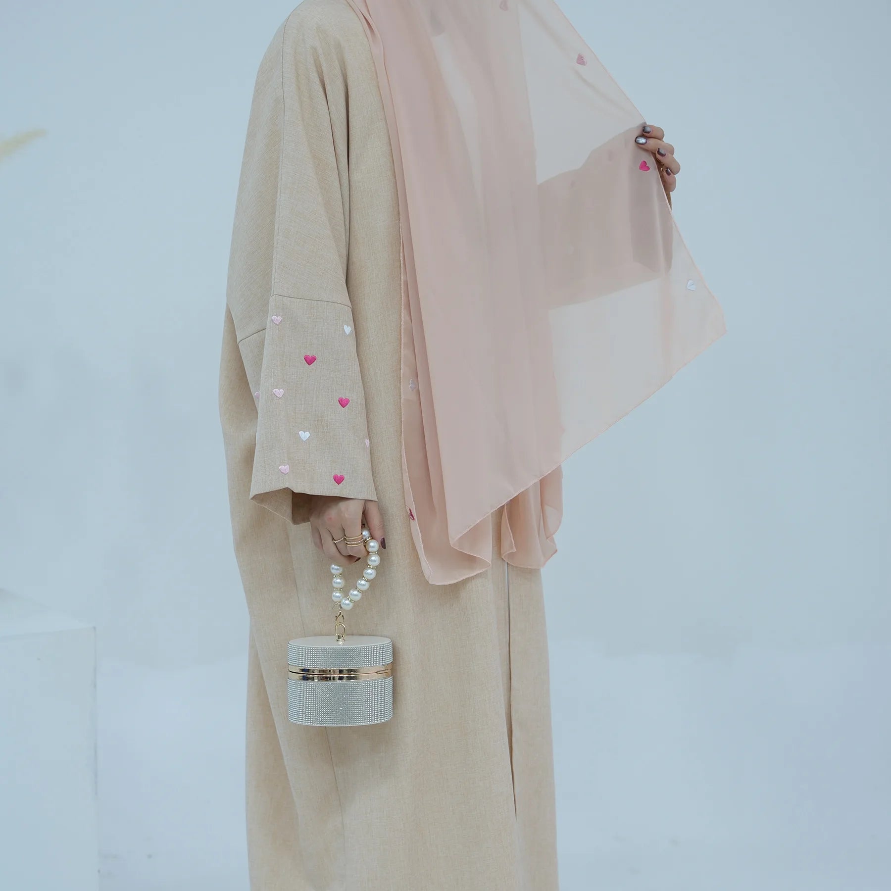 Heart Embroidery Batwing Sleeve Linen Kimono Abaya