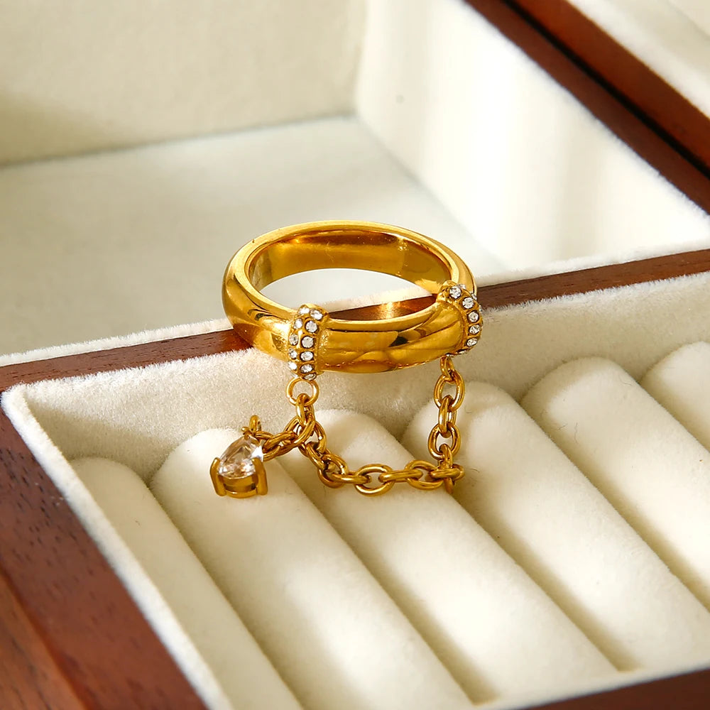Luxe Zircon Cocktail Ring