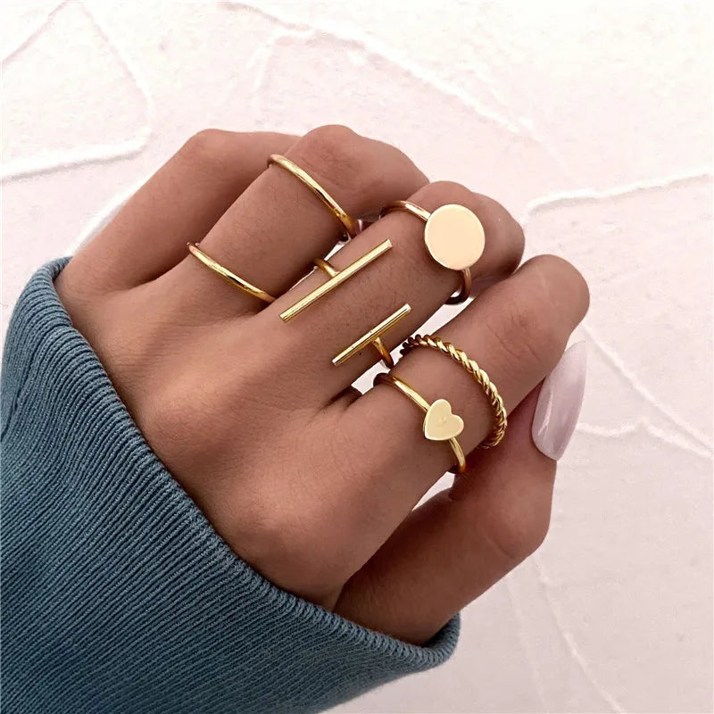 Crystal Glow Gold Ring
