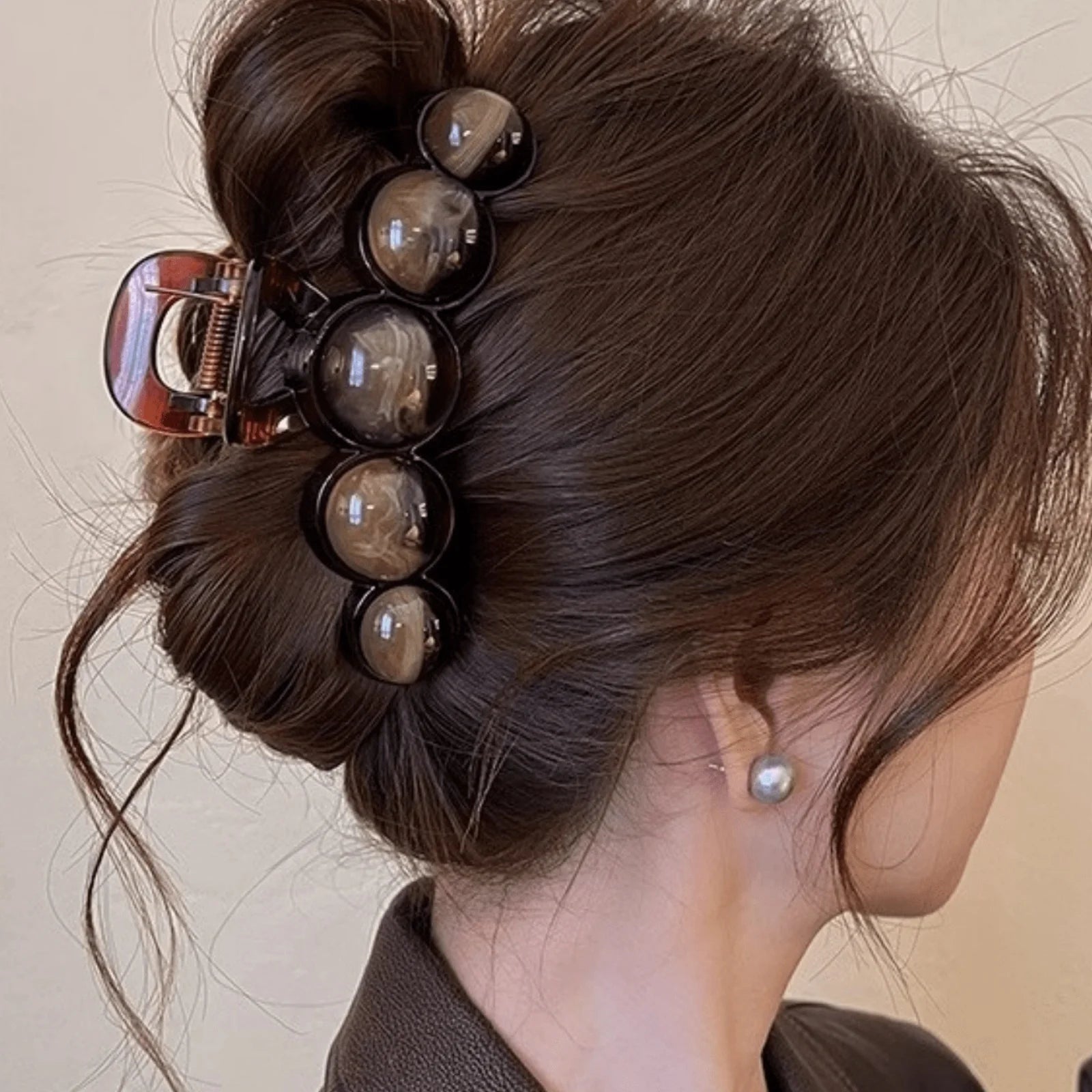 Large Pearl Acrylic Hair Claw Clip