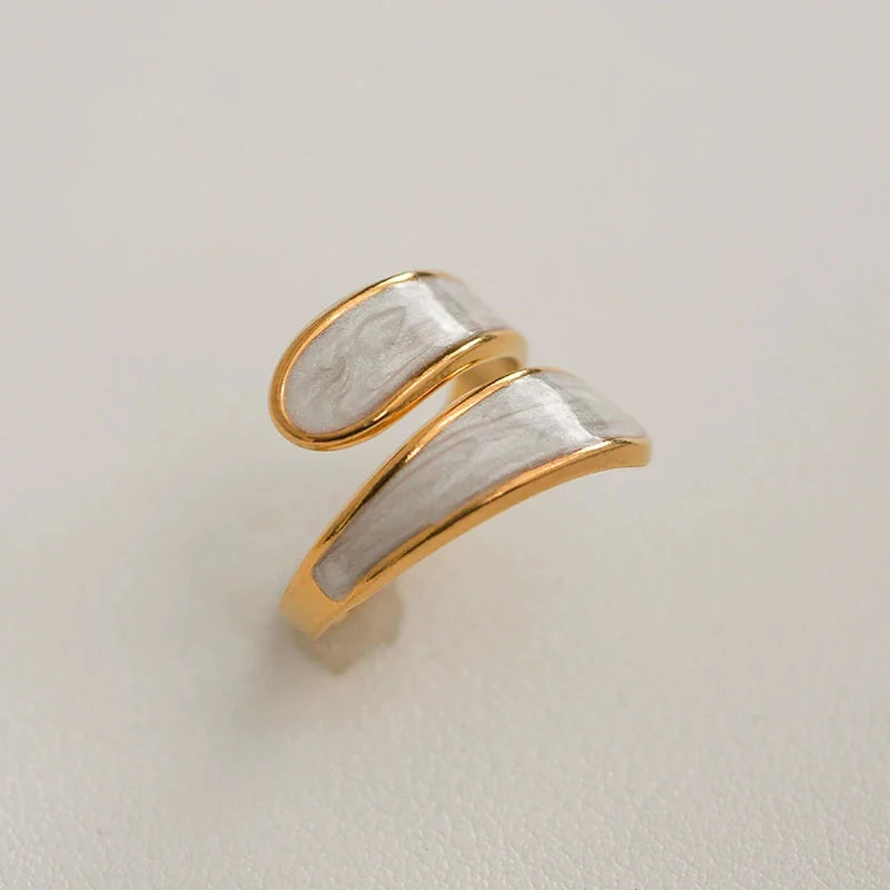 White Enamel Drip Glaze Ring
