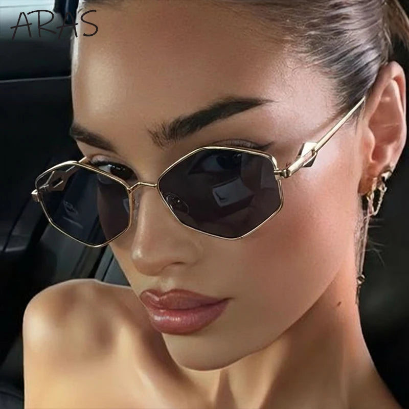 New Vintage Fashion Hexagon Sunglasses Women 2026 Luxury Brand Sexy Punk Rhombus Sun Glasses For Lady Metal Frame Eyewear Shades