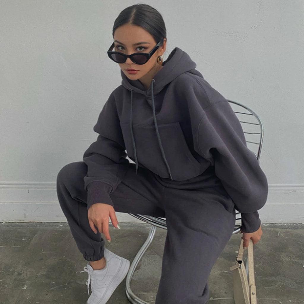 Elegant Knit Suit Set for Women | Veloura Design