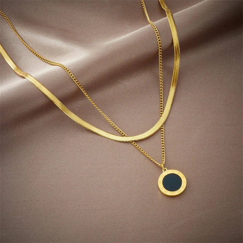 Luna Circle Pendant Necklace