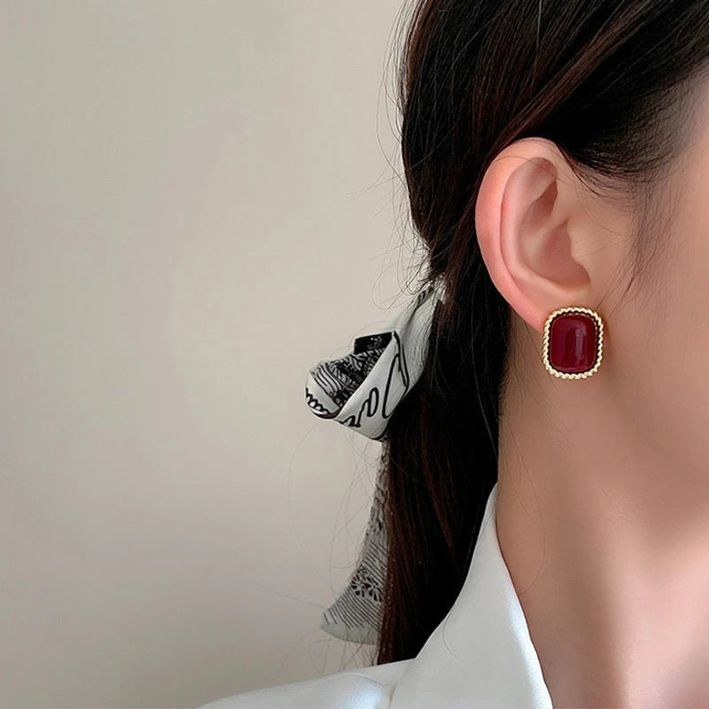 Wine Red Pearl Flower Stud Earrings