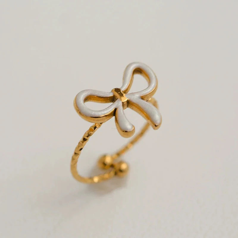 White Enamel Drip Glaze Ring