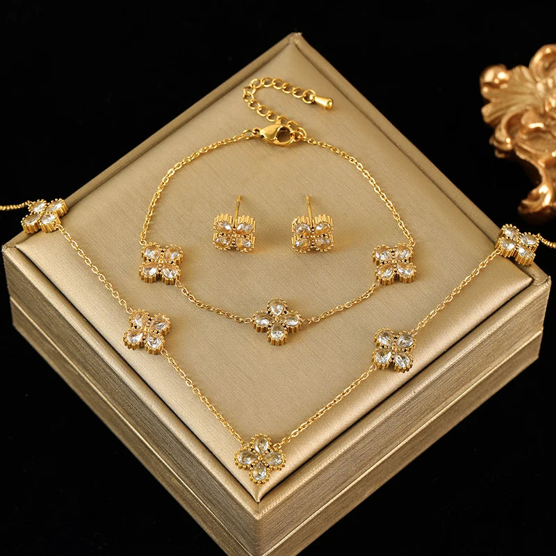 White Zirconia Flower Jewellery Set
