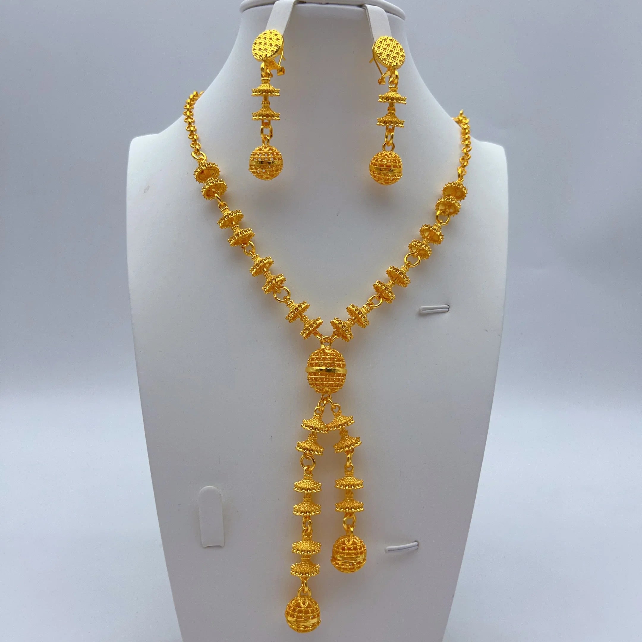 Dubai Luxe Tassel Necklace Set