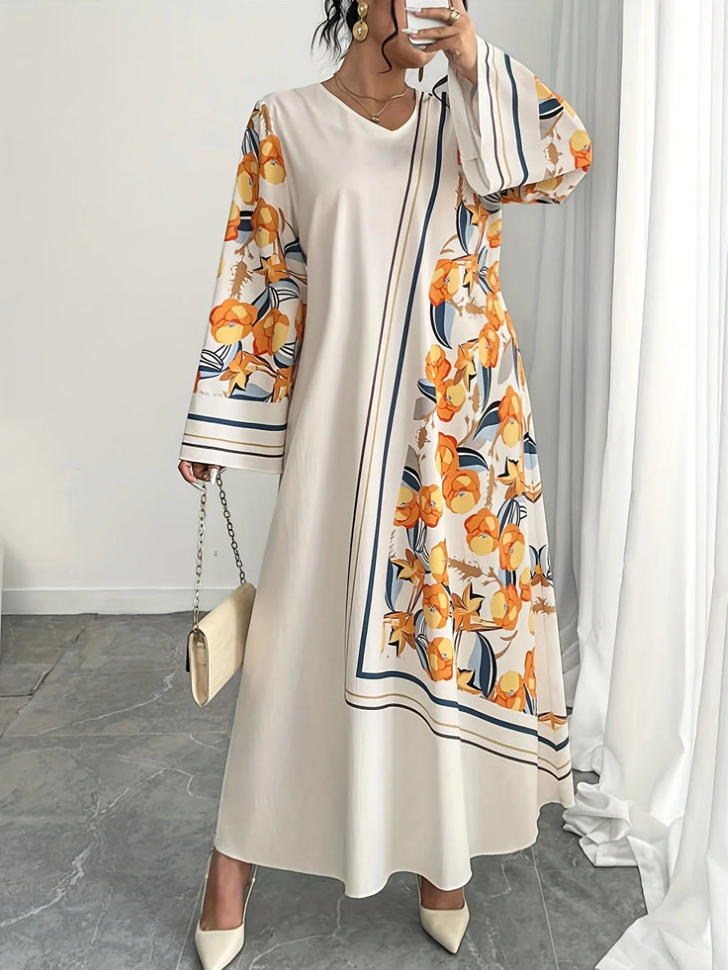 Plus Size Ethnic Print V-Neck Long Sleeve Gown