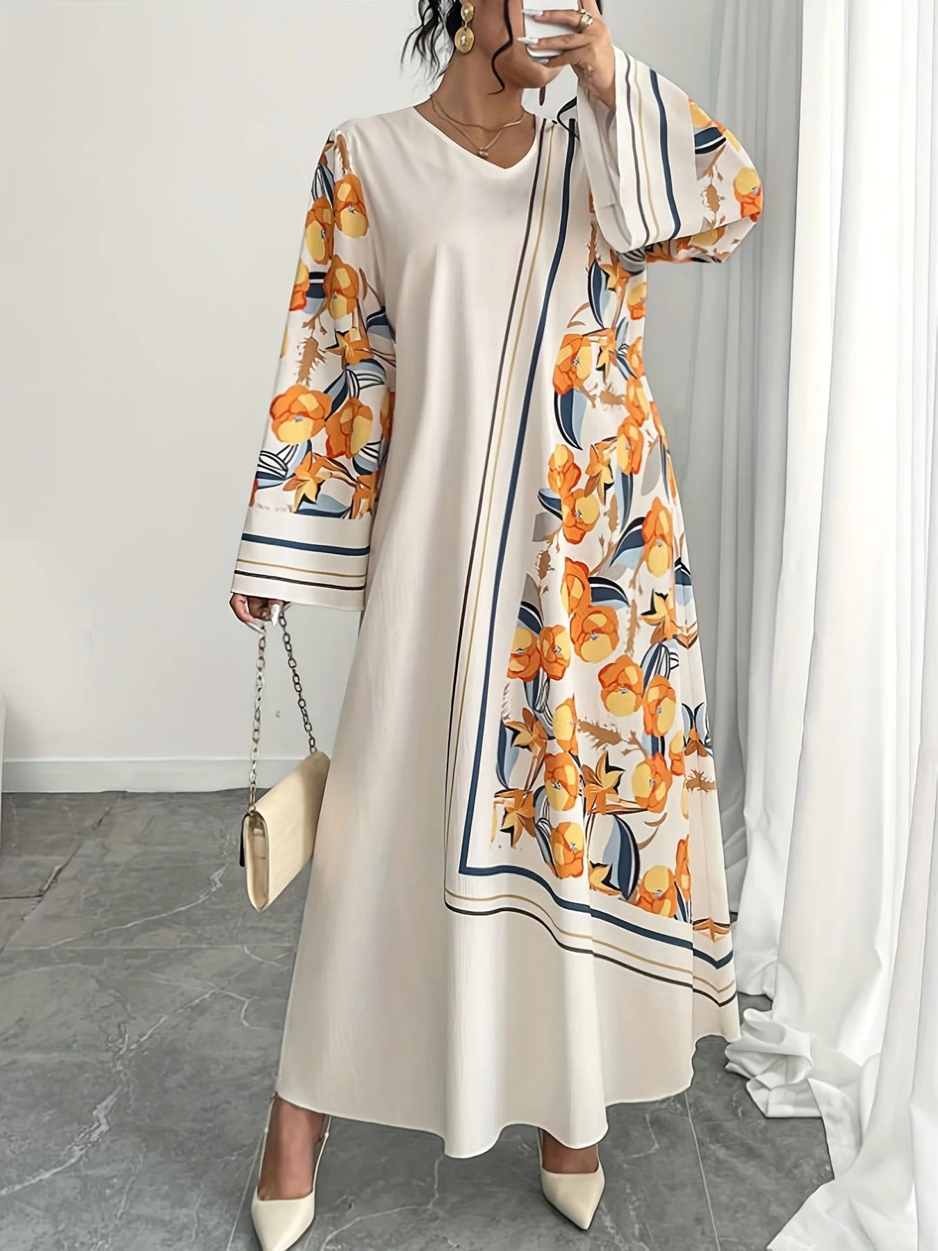 Plus Size Ethnic Print V-Neck Long Sleeve Gown