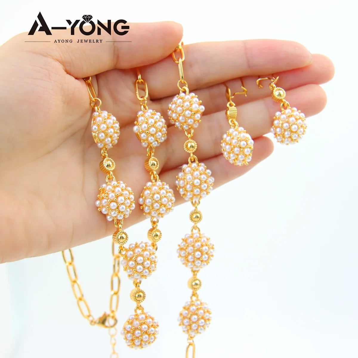 Royal Pearl Gold Jewelry Set