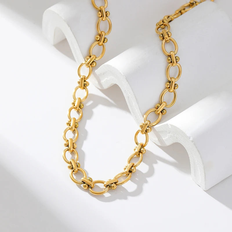 Modern Elegance Chain Necklace