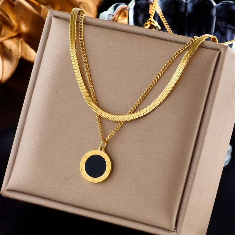 Luna Circle Pendant Necklace