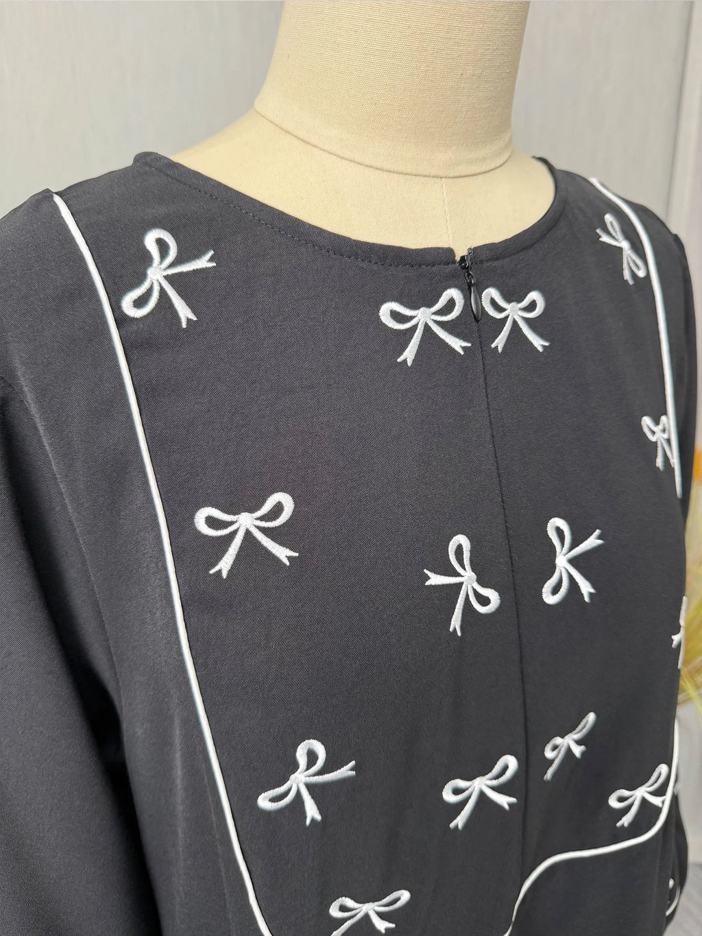 Black Abaya with White Bow Embroidery