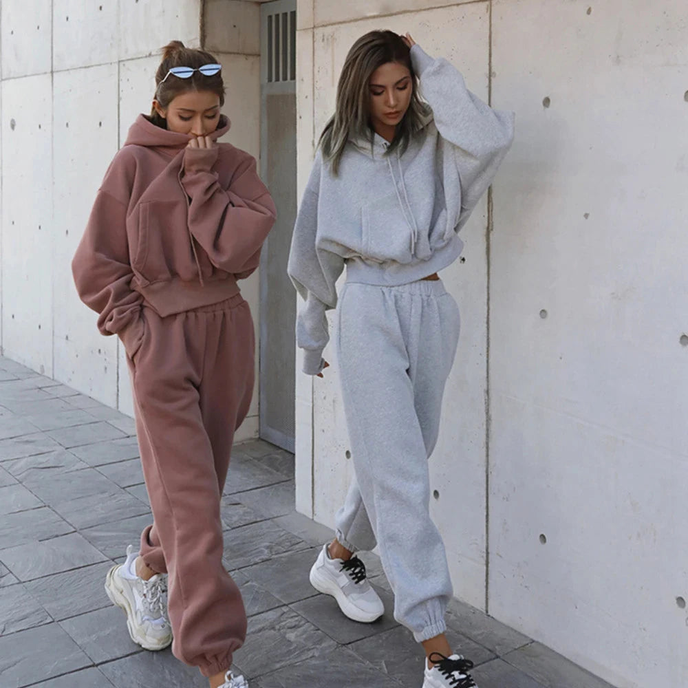 Elegant Knit Suit Set for Women | Veloura Design