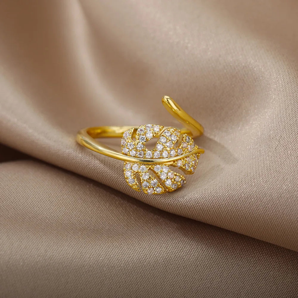 Luxe Geometric Zircon Ring