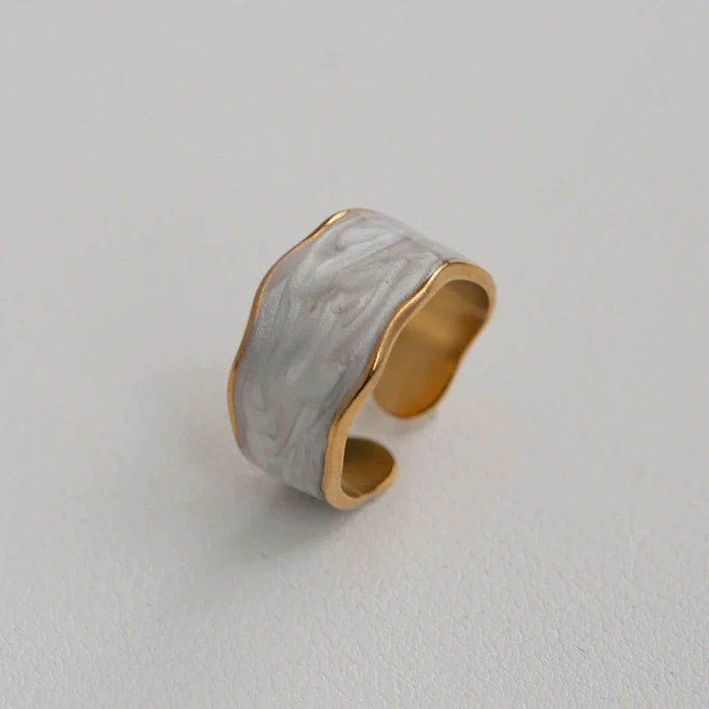 White Enamel Drip Glaze Ring